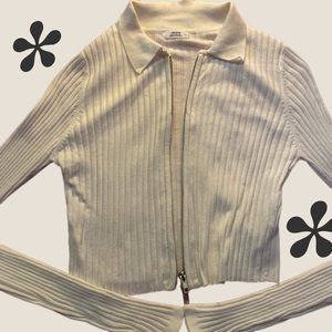 Ardene cream colour cropped zip up